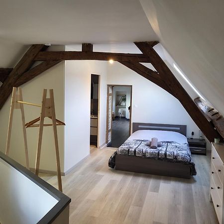 Appartement Au Pied Du Circuit De Magny-Cours Ngoại thất bức ảnh