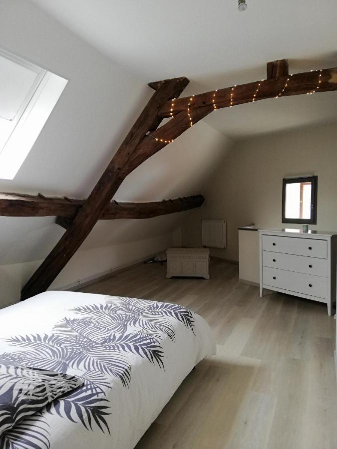 Appartement Au Pied Du Circuit De Magny-Cours Ngoại thất bức ảnh